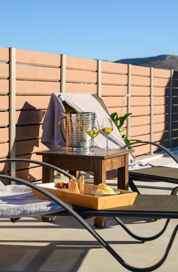 Anasa Luxury Villas Kokkini Hani Exteriör bild